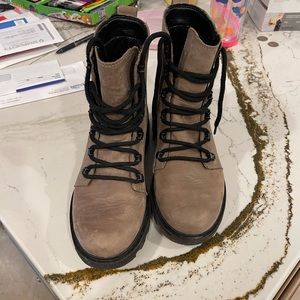 Sorel womens boots